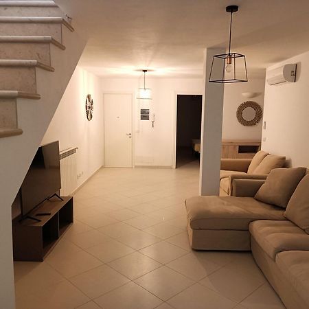 Luxury Beach House Porto Santo Stefano  Buitenkant foto