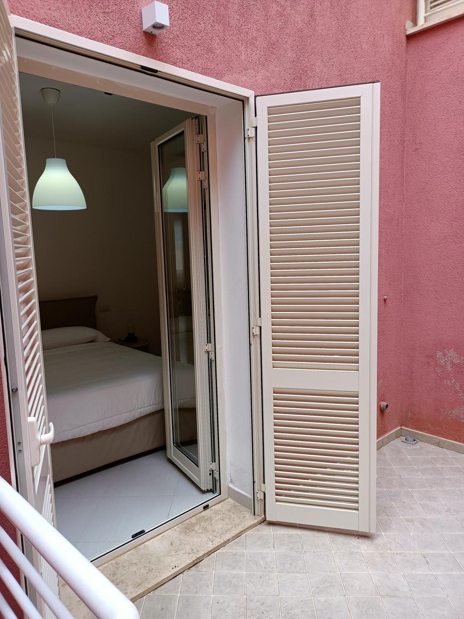 Luxury Beach House Porto Santo Stefano  Buitenkant foto