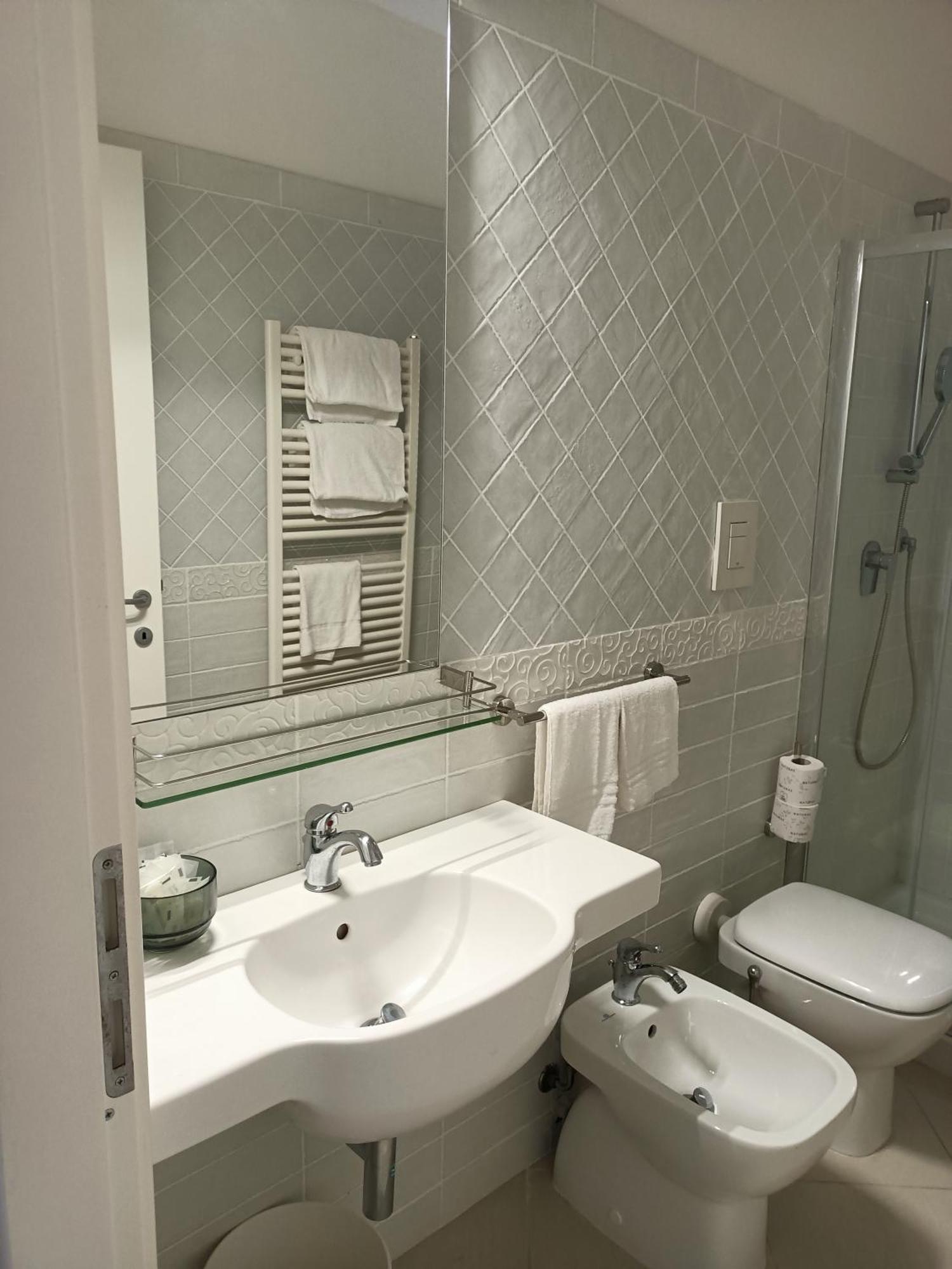 Luxury Beach House Porto Santo Stefano  Buitenkant foto